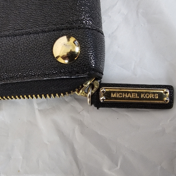 Michael Kors Black and Gold Studded Zippy Wallet - Picture 6 of 9